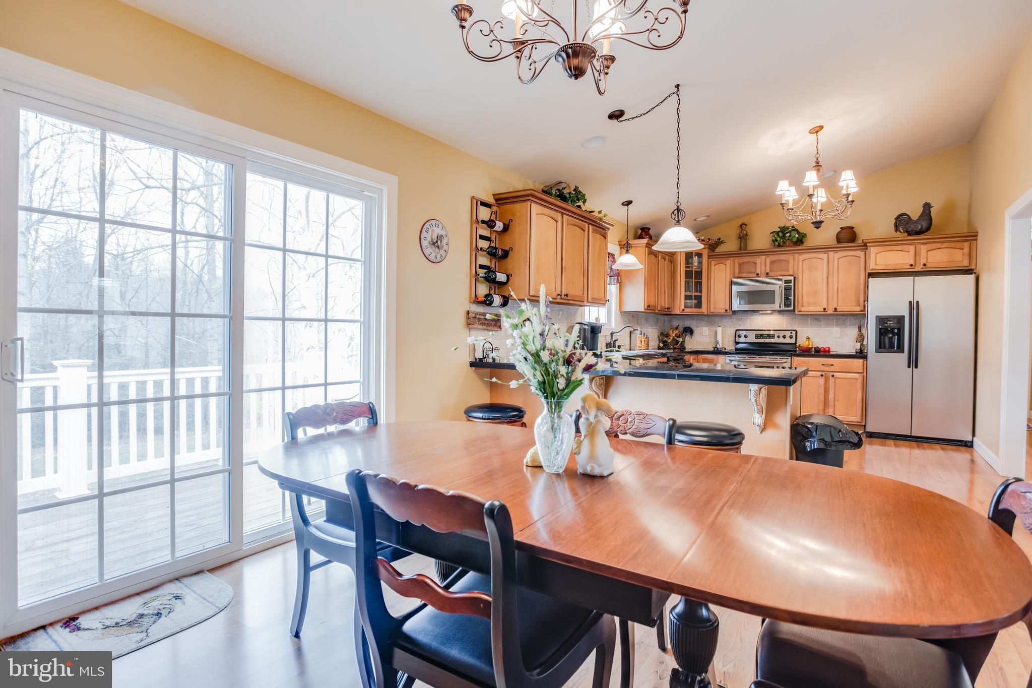 LINWOOD KNOLL - Residential