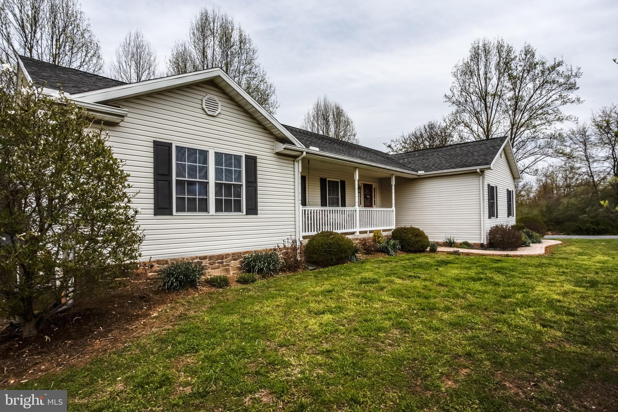 LINWOOD KNOLL - Residential