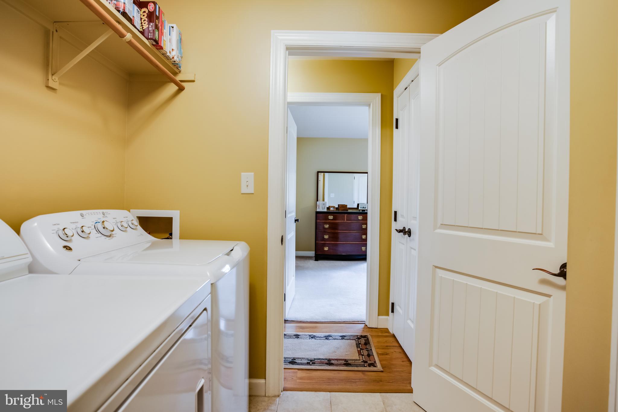 LINWOOD KNOLL - Residential