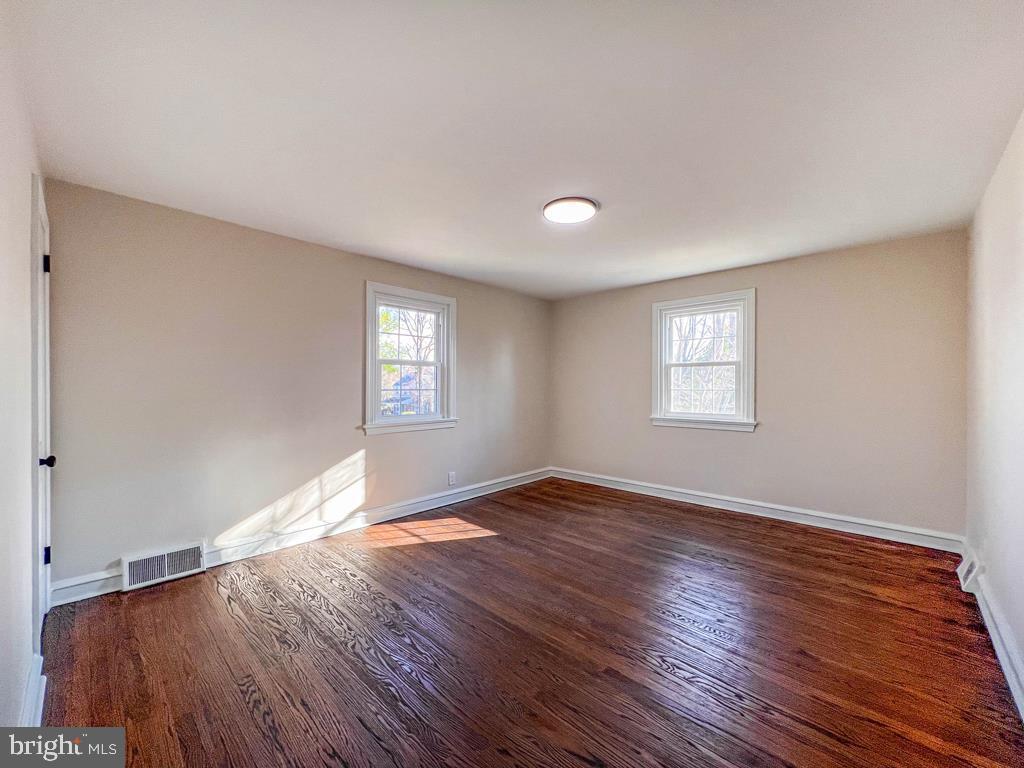 OAK LANE MANOR - Residential