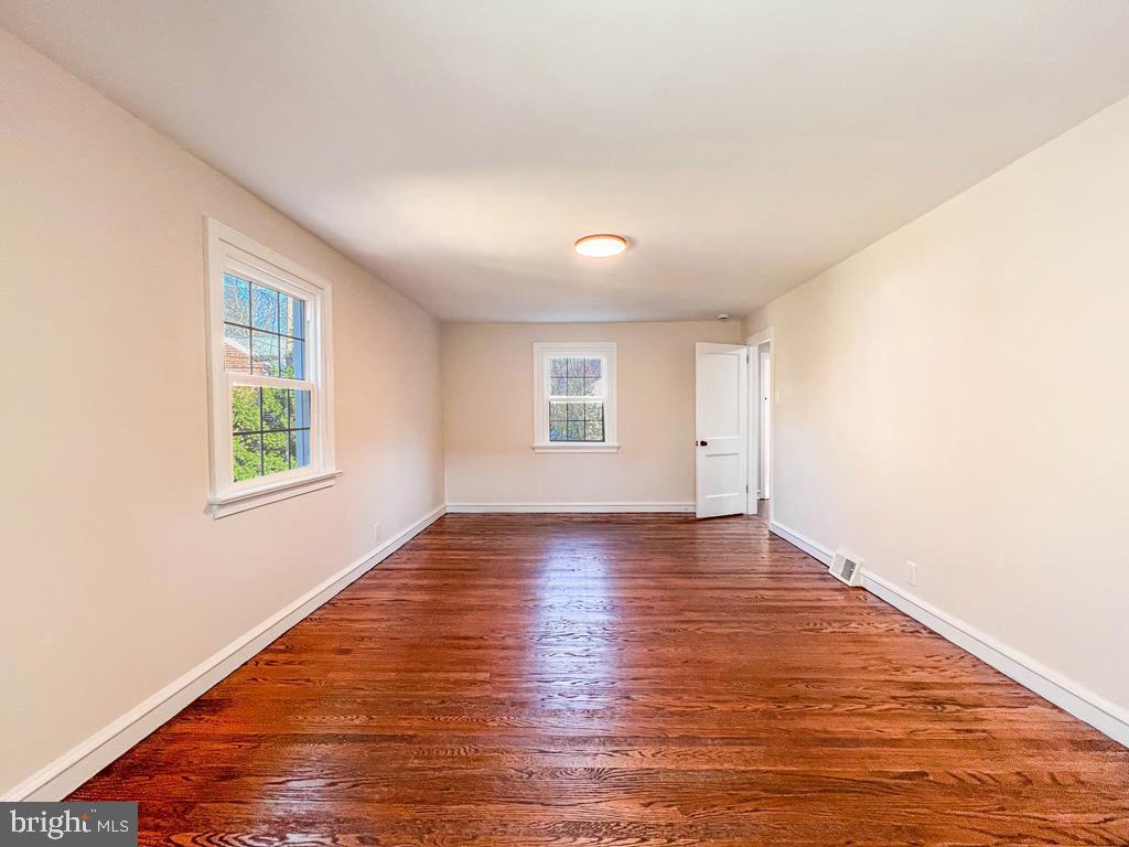 OAK LANE MANOR - Residential