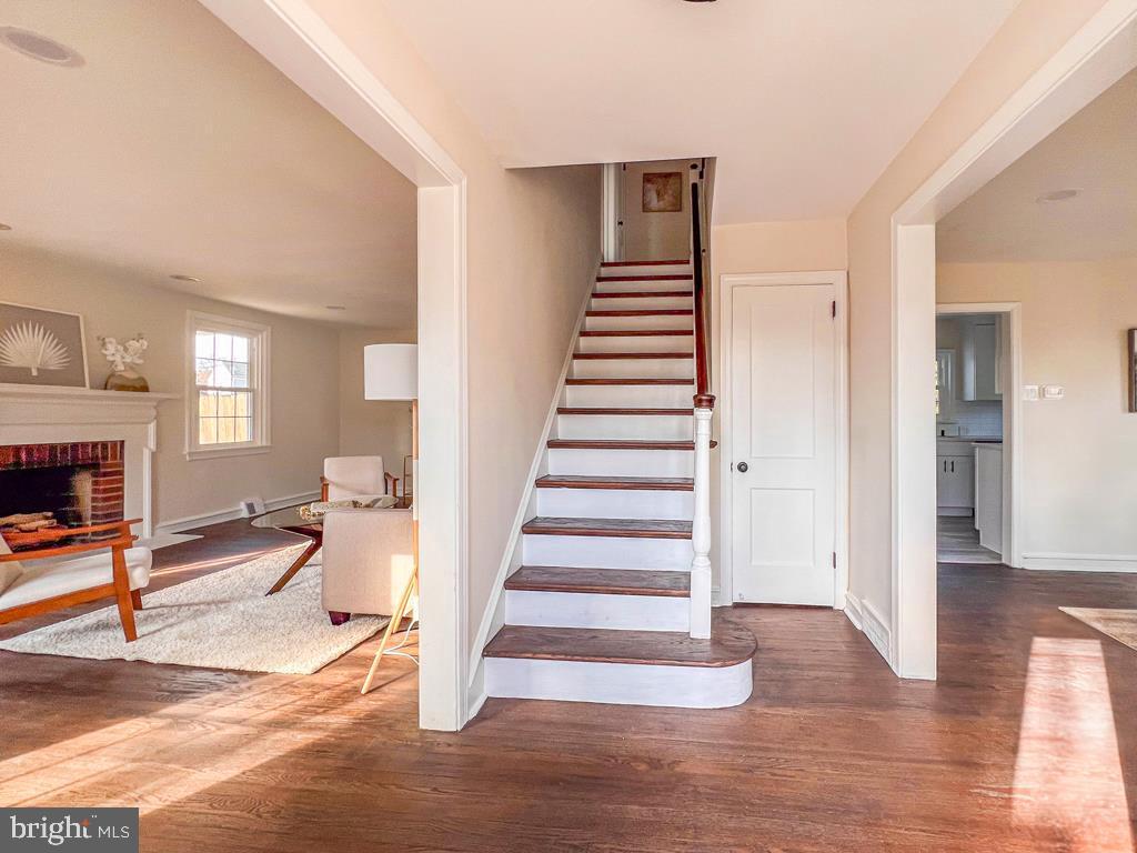 OAK LANE MANOR - Residential