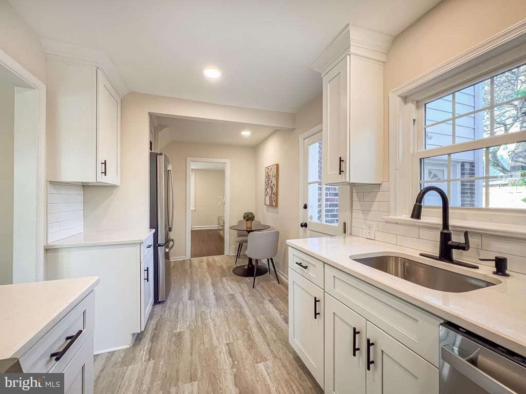 OAK LANE MANOR - Residential