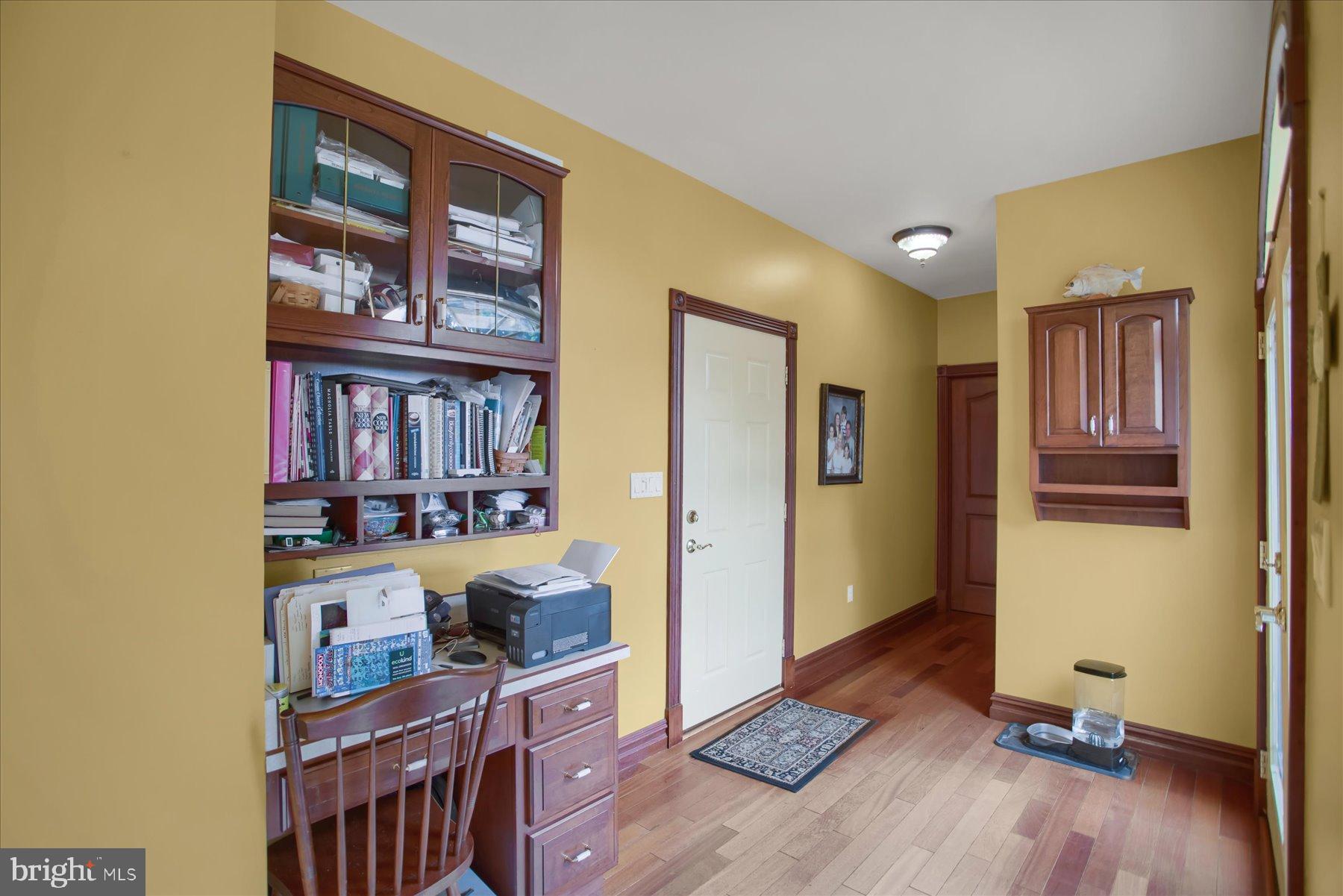 NONE AVAILABEL - Residential