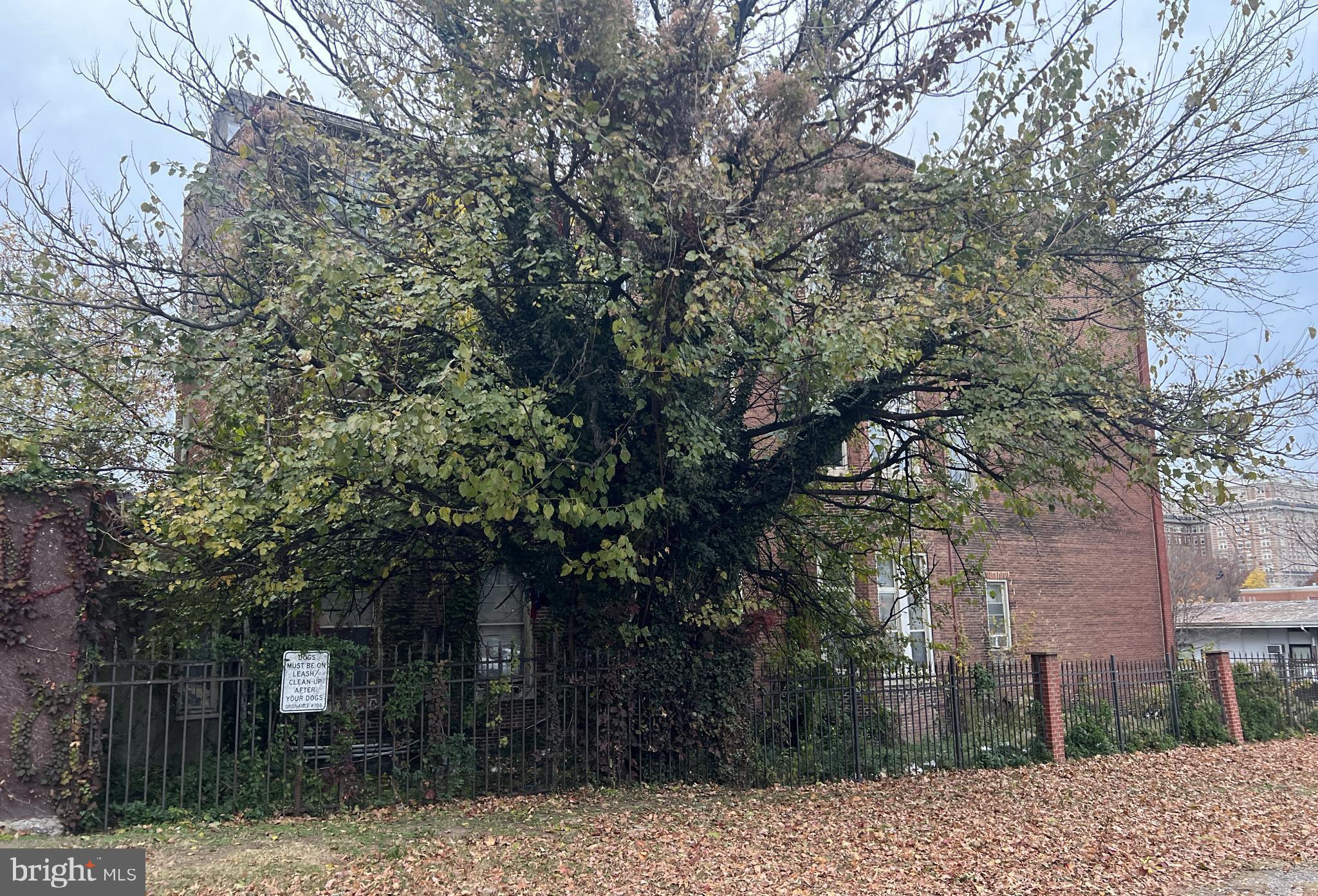 MARBLE HILL - Commercial Sale