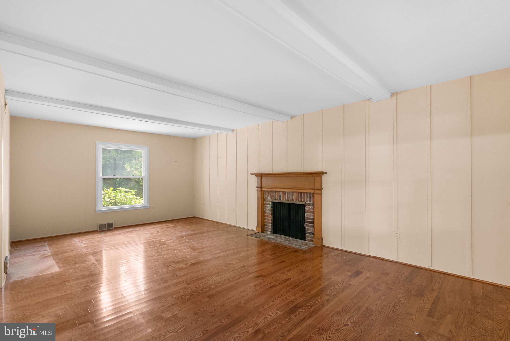 FOX HILLS - Residential