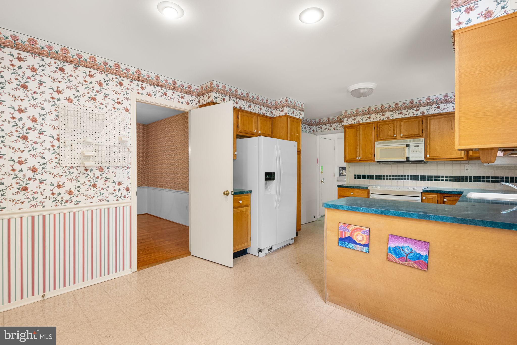 FOX HILLS - Residential