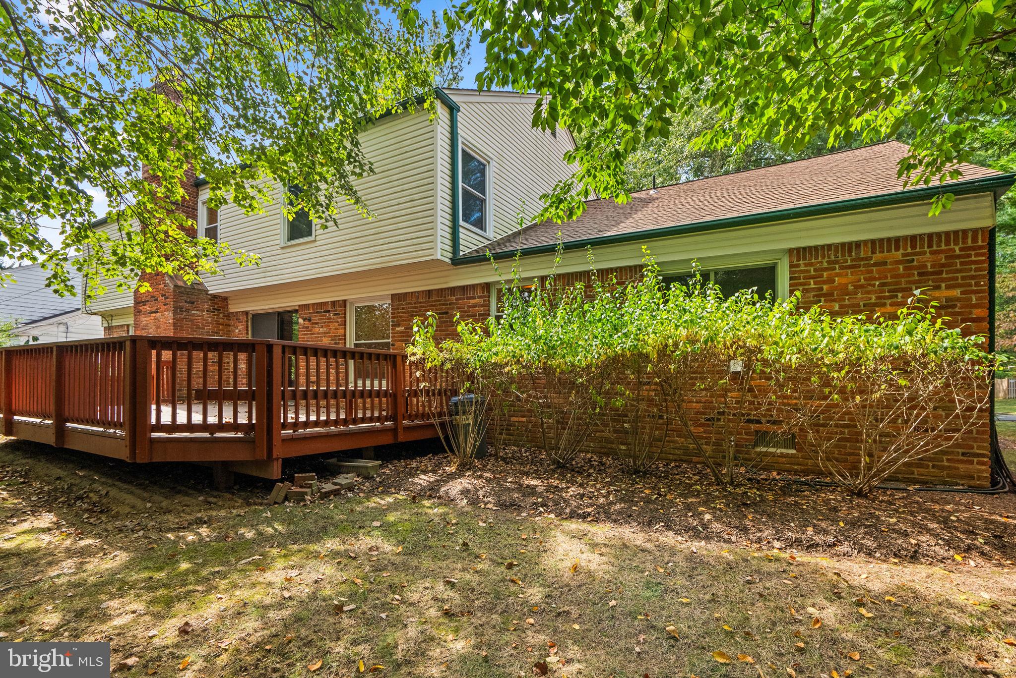 FOX HILLS - Residential