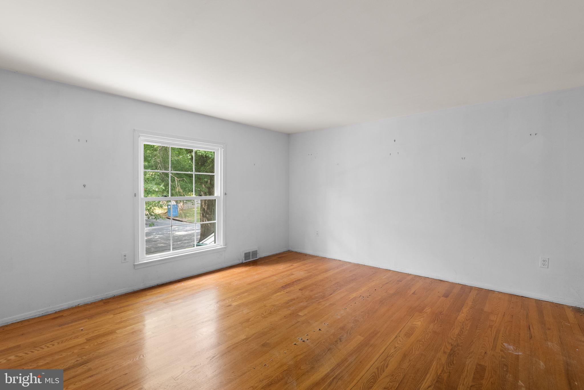 FOX HILLS - Residential