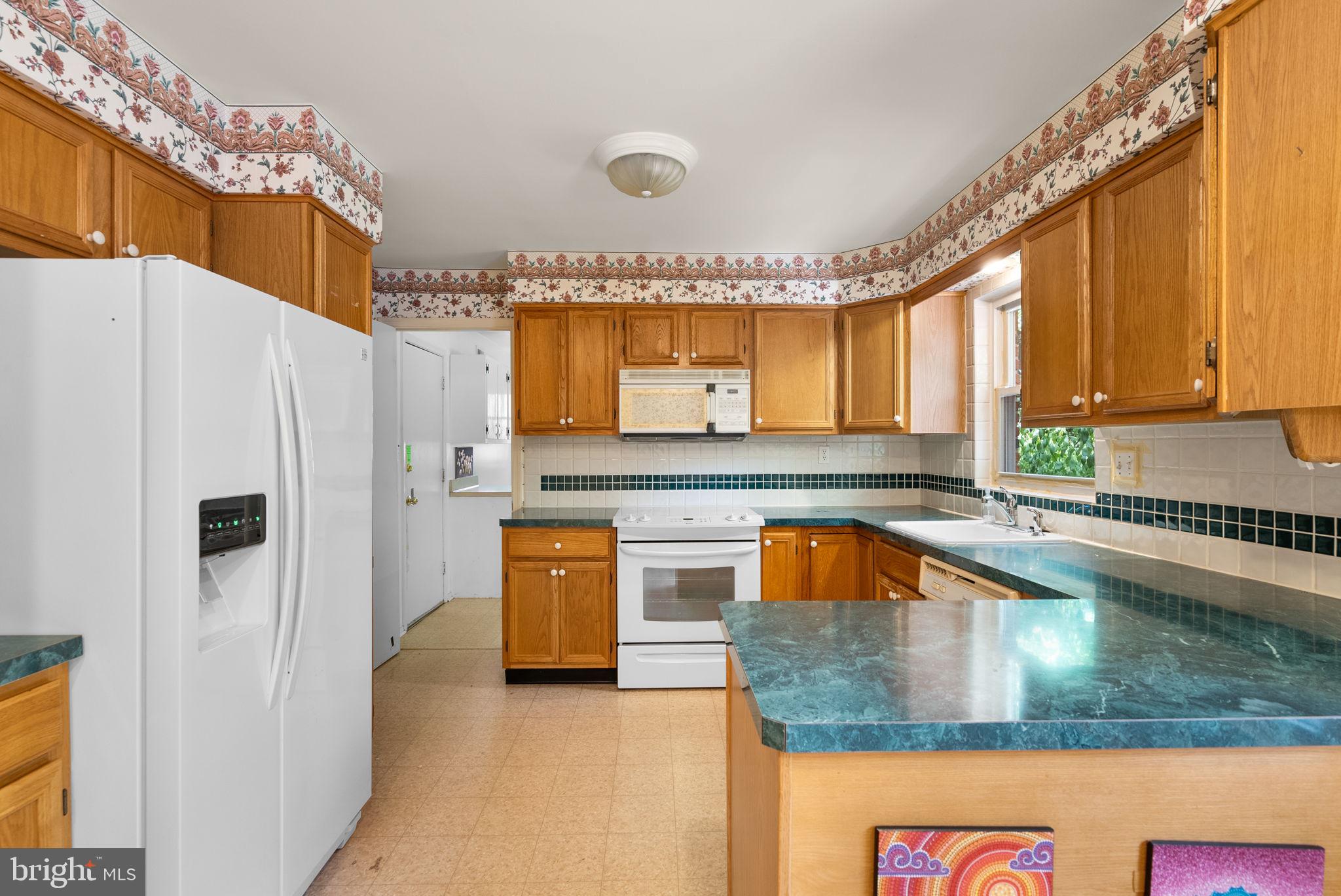 FOX HILLS - Residential