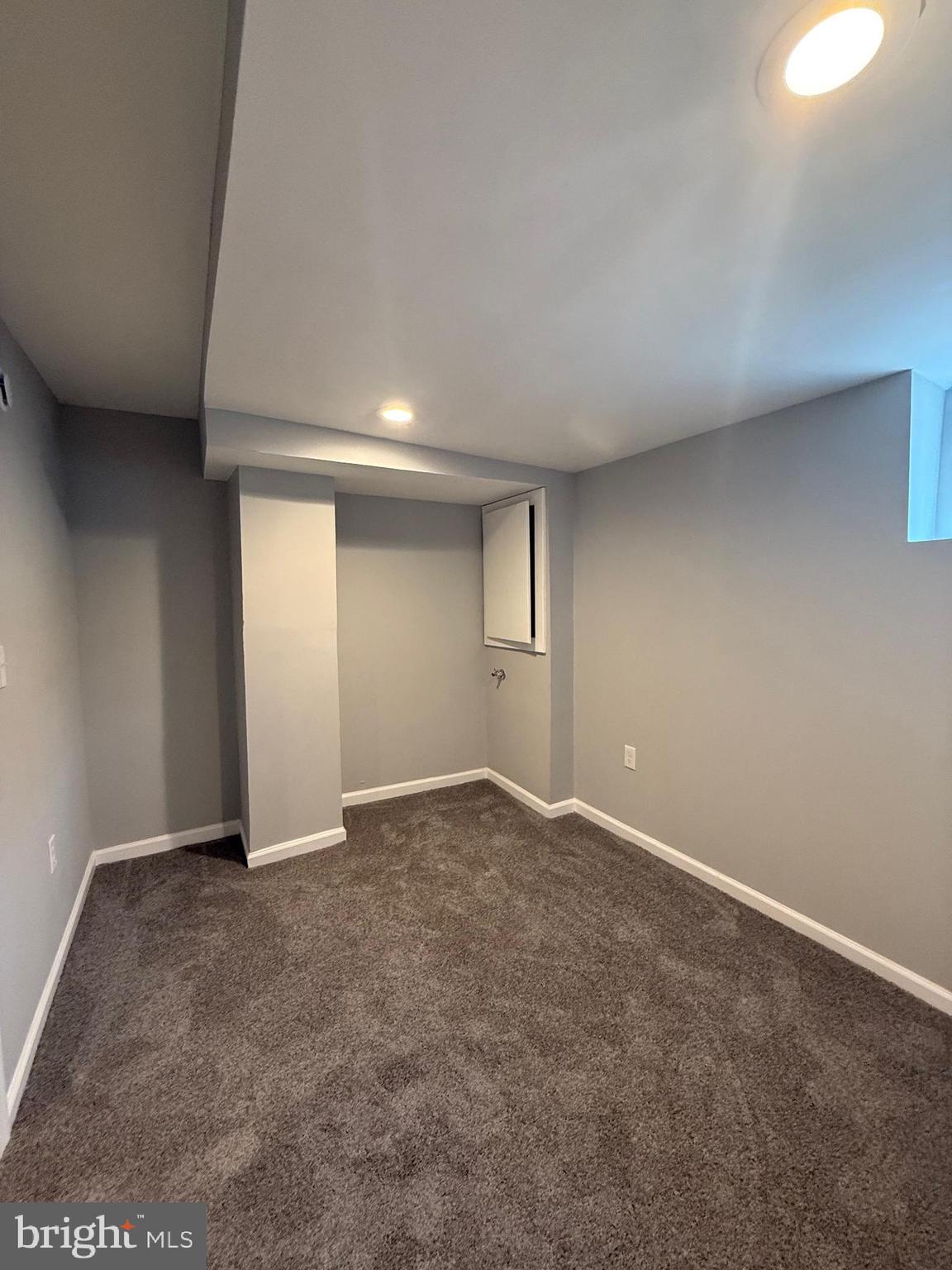 BIDDLE STREET - Residential Lease