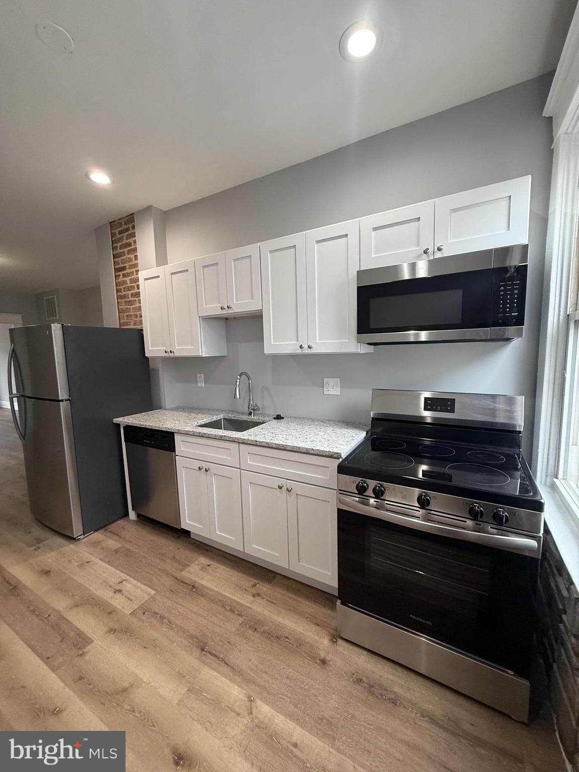 BIDDLE STREET - Residential Lease