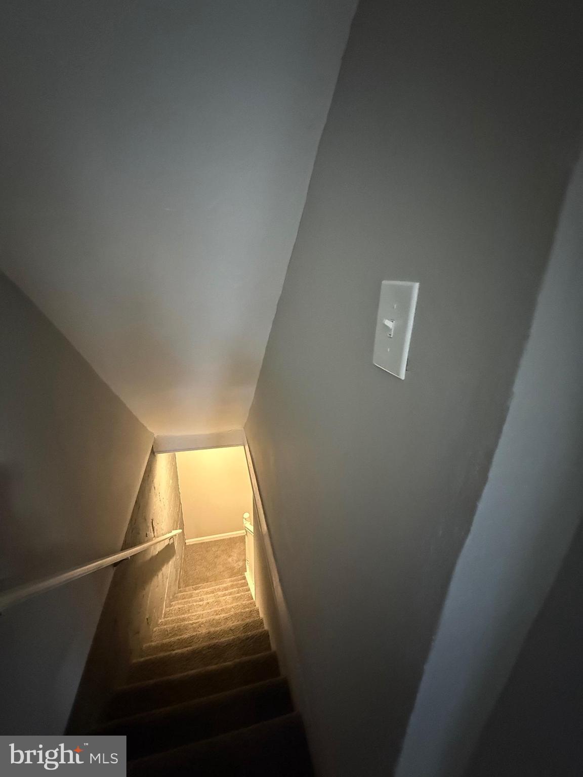 BIDDLE STREET - Residential Lease