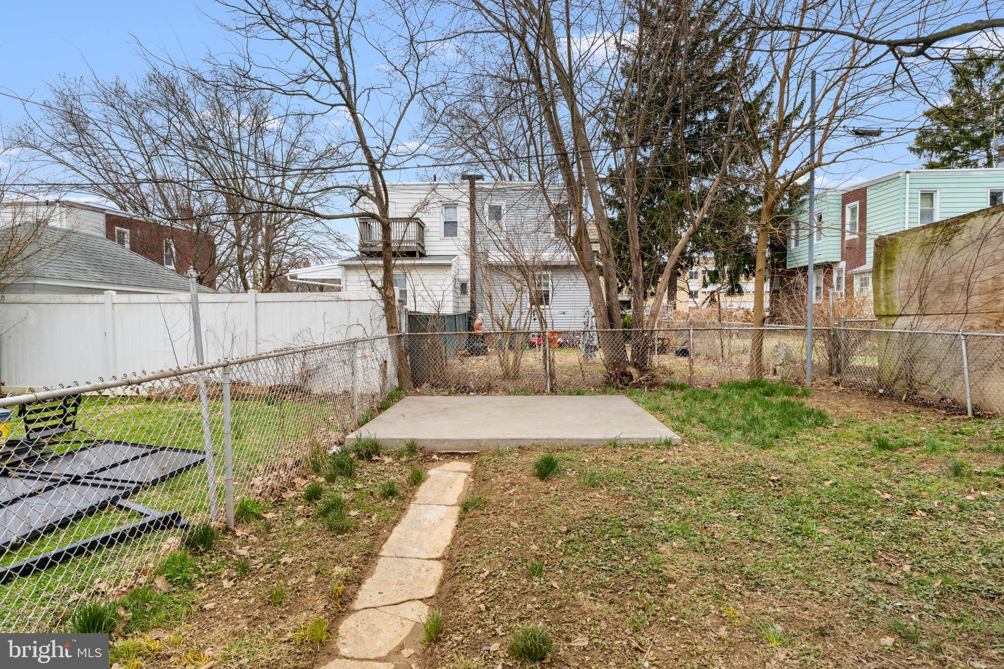 FOX CHASE - Residential