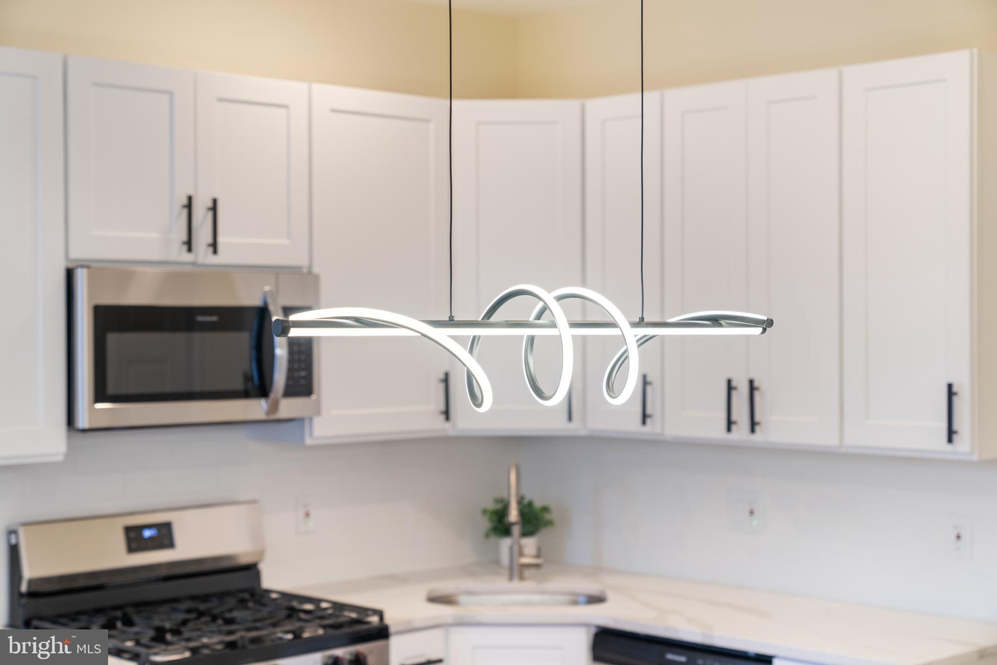 FOX CHASE - Residential