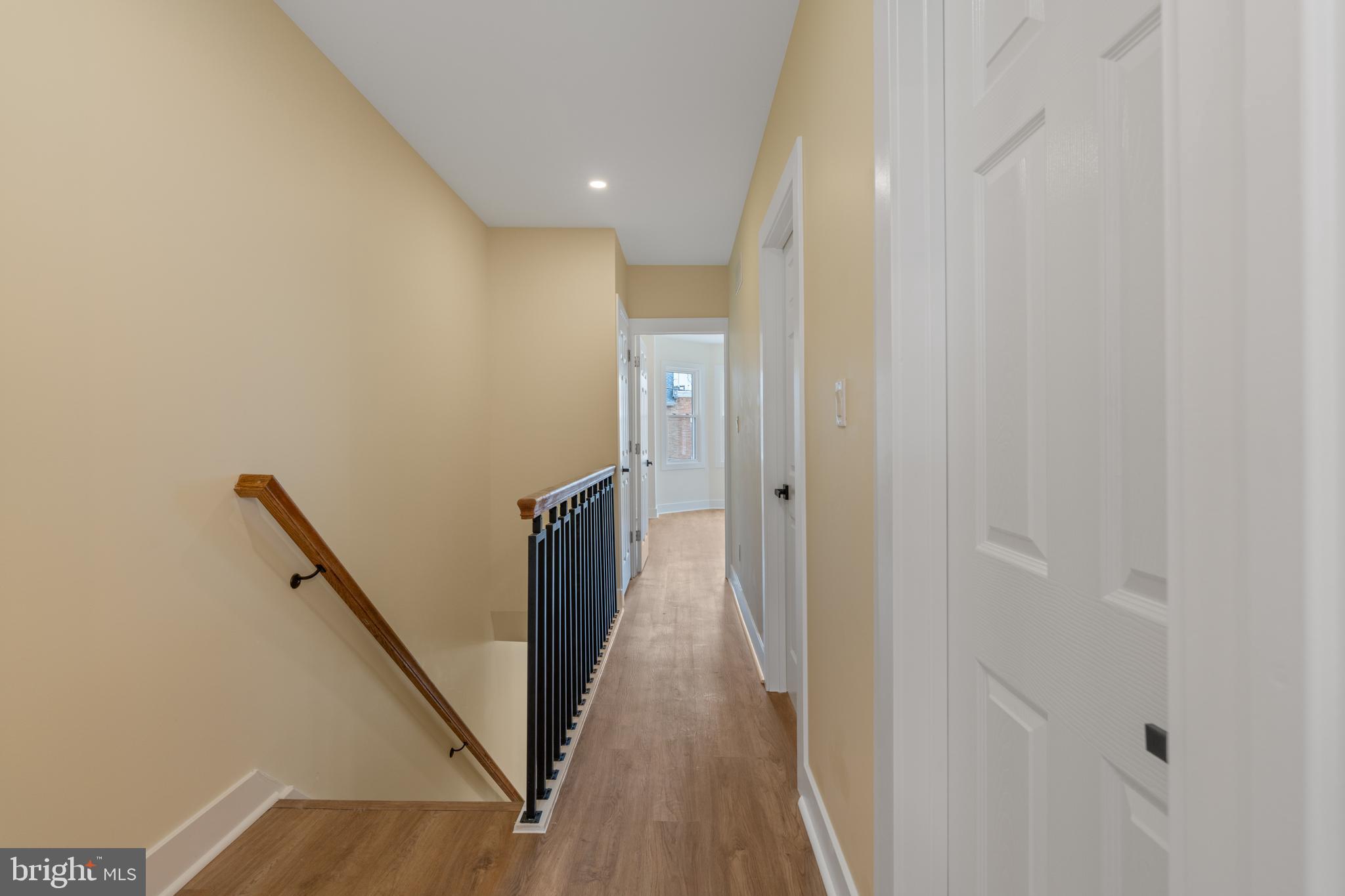 FOX CHASE - Residential