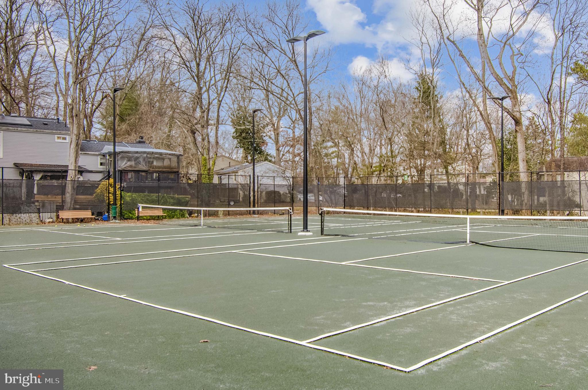 RESTON - Residential