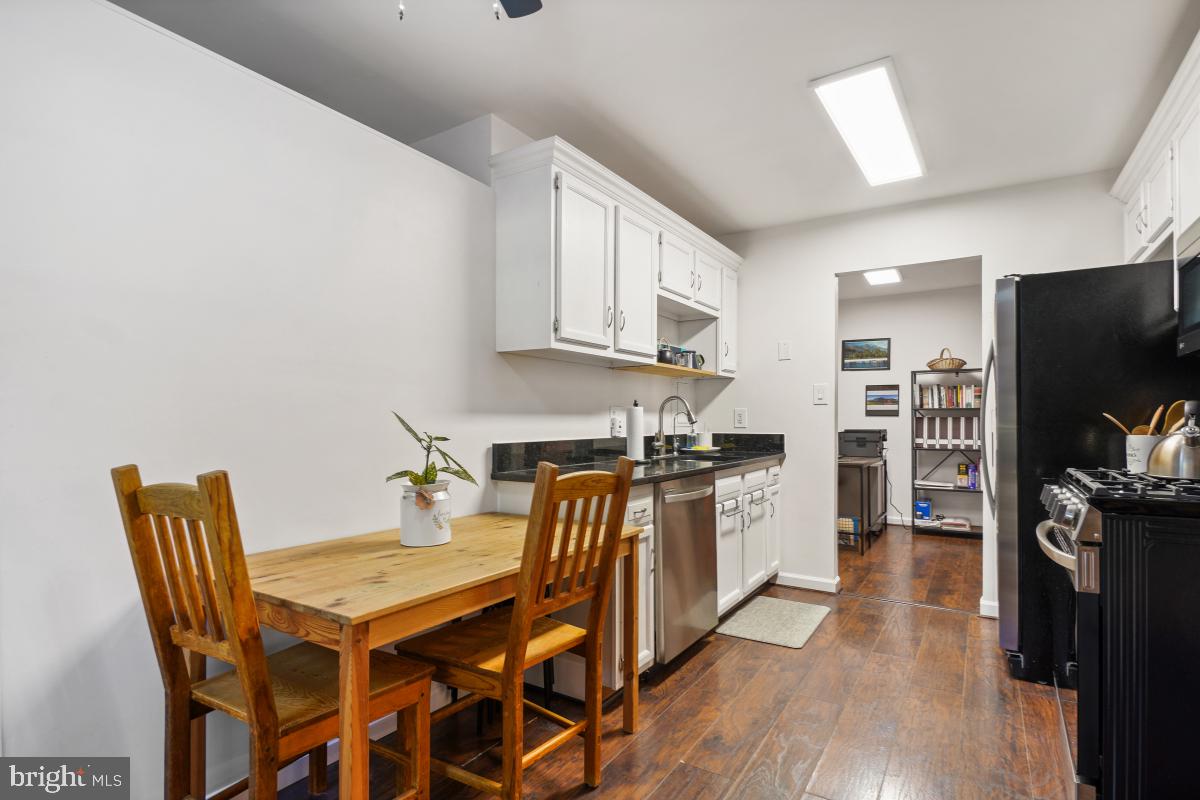 PLYMOUTH GARDENS - Residential