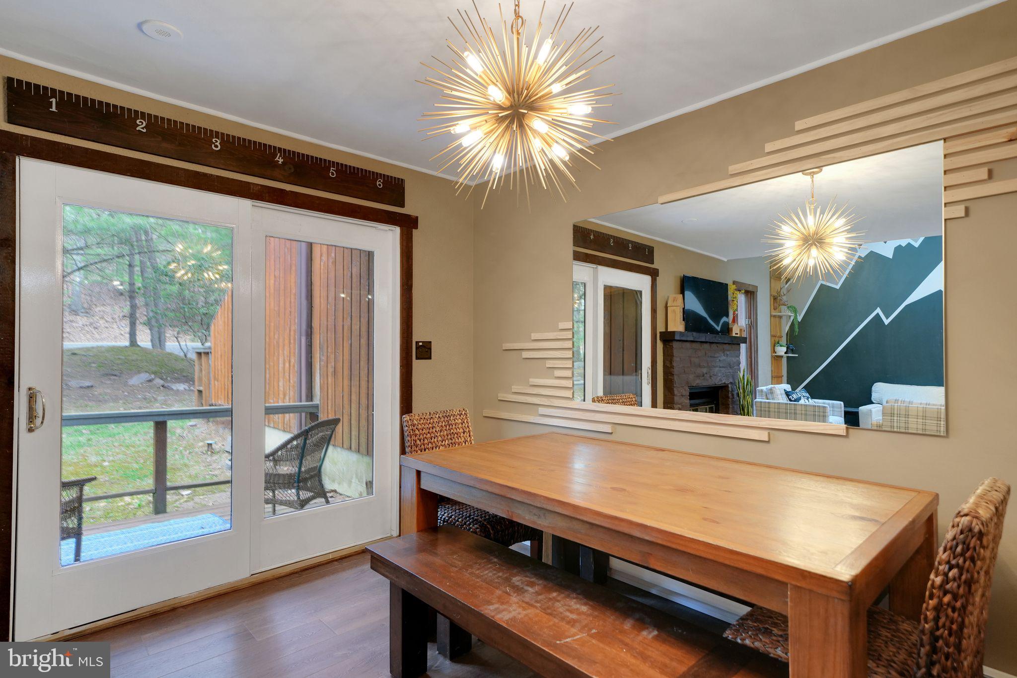 BIG BOULDER LAKE - Residential