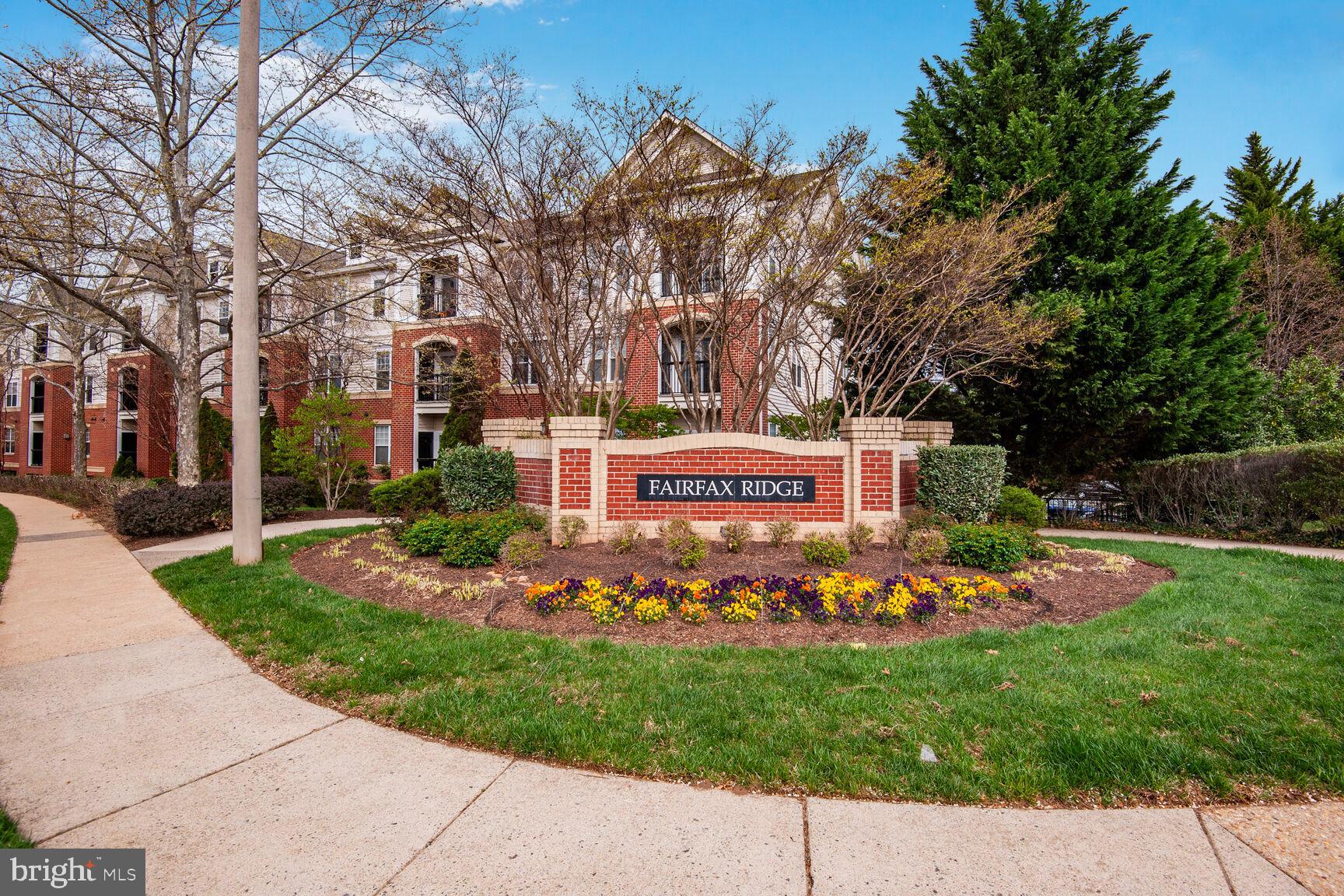 FAIRFAX RIDGE CONDOS - Residential