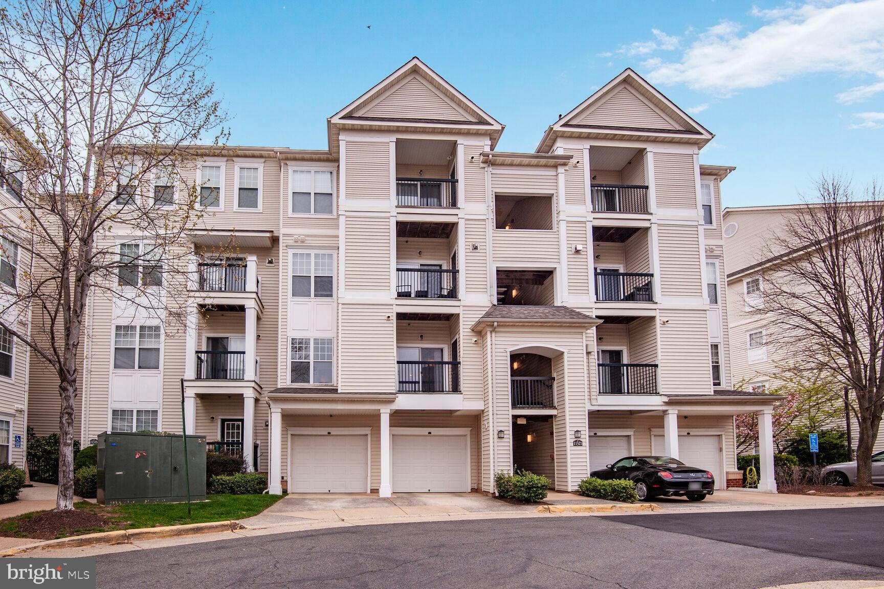 FAIRFAX RIDGE CONDOS - Residential