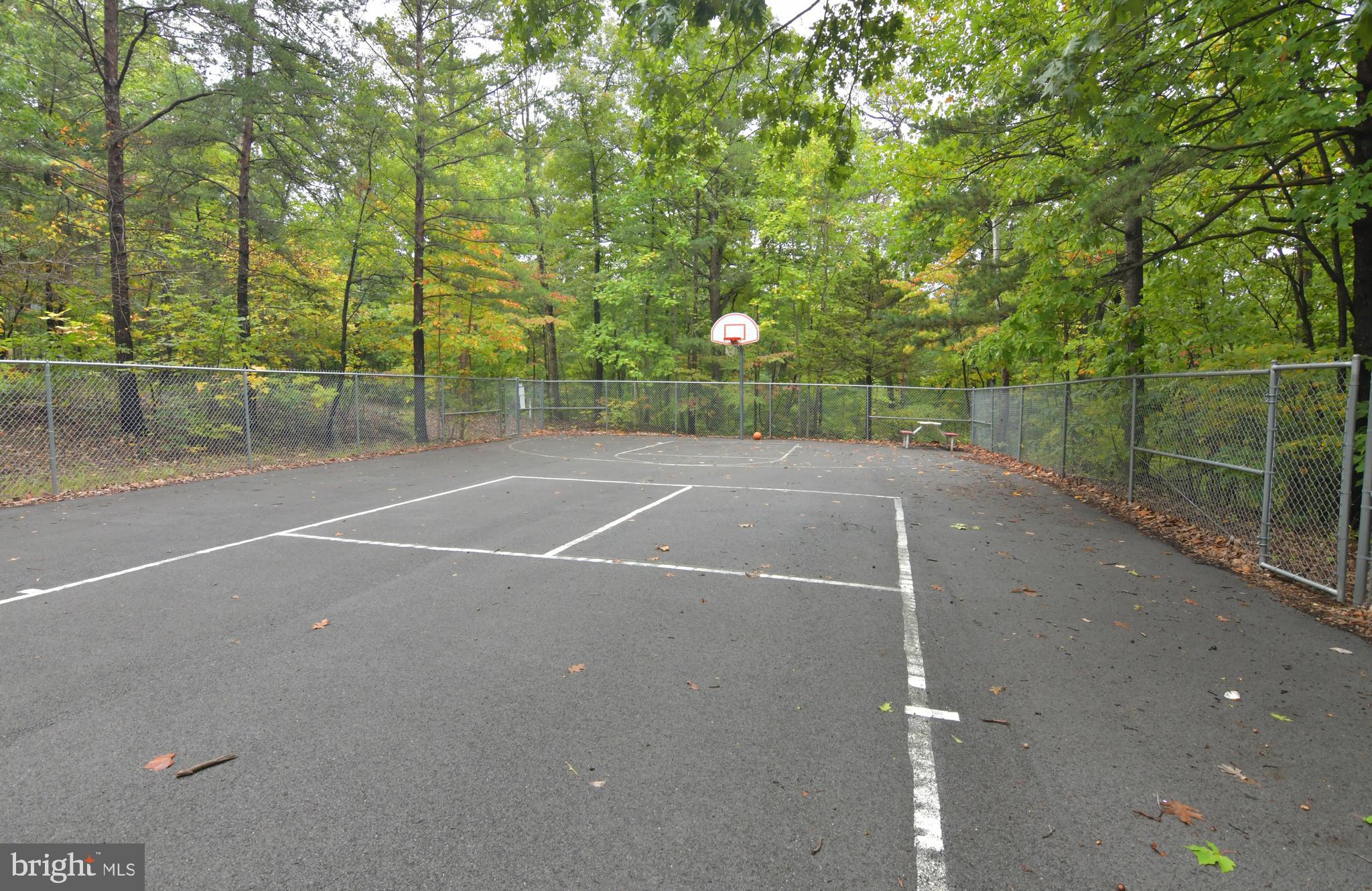 GLENWOOD FOREST - Residential