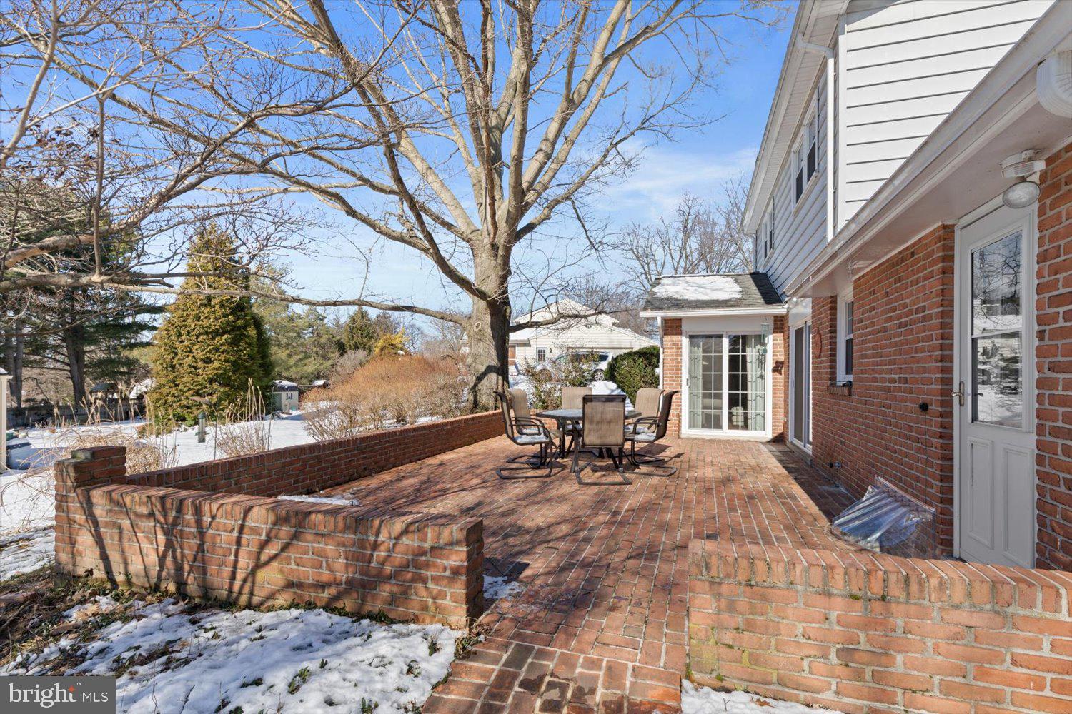 EAST HEMPFIELD TWP - Residential