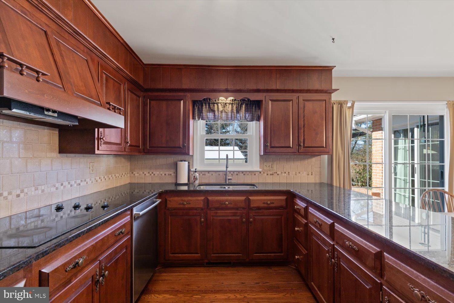 EAST HEMPFIELD TWP - Residential