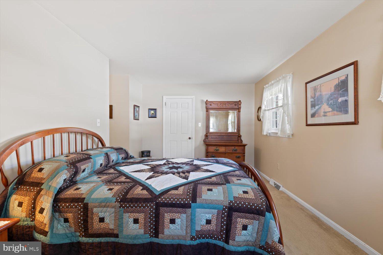 EAST HEMPFIELD TWP - Residential
