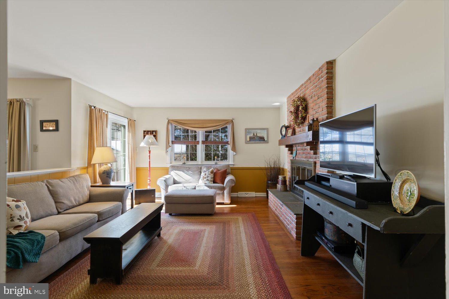 EAST HEMPFIELD TWP - Residential