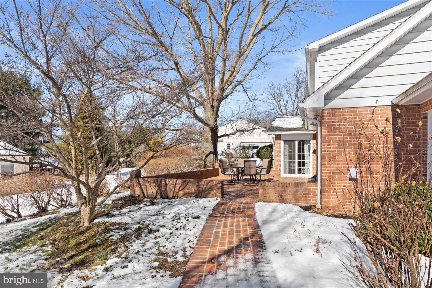EAST HEMPFIELD TWP - Residential