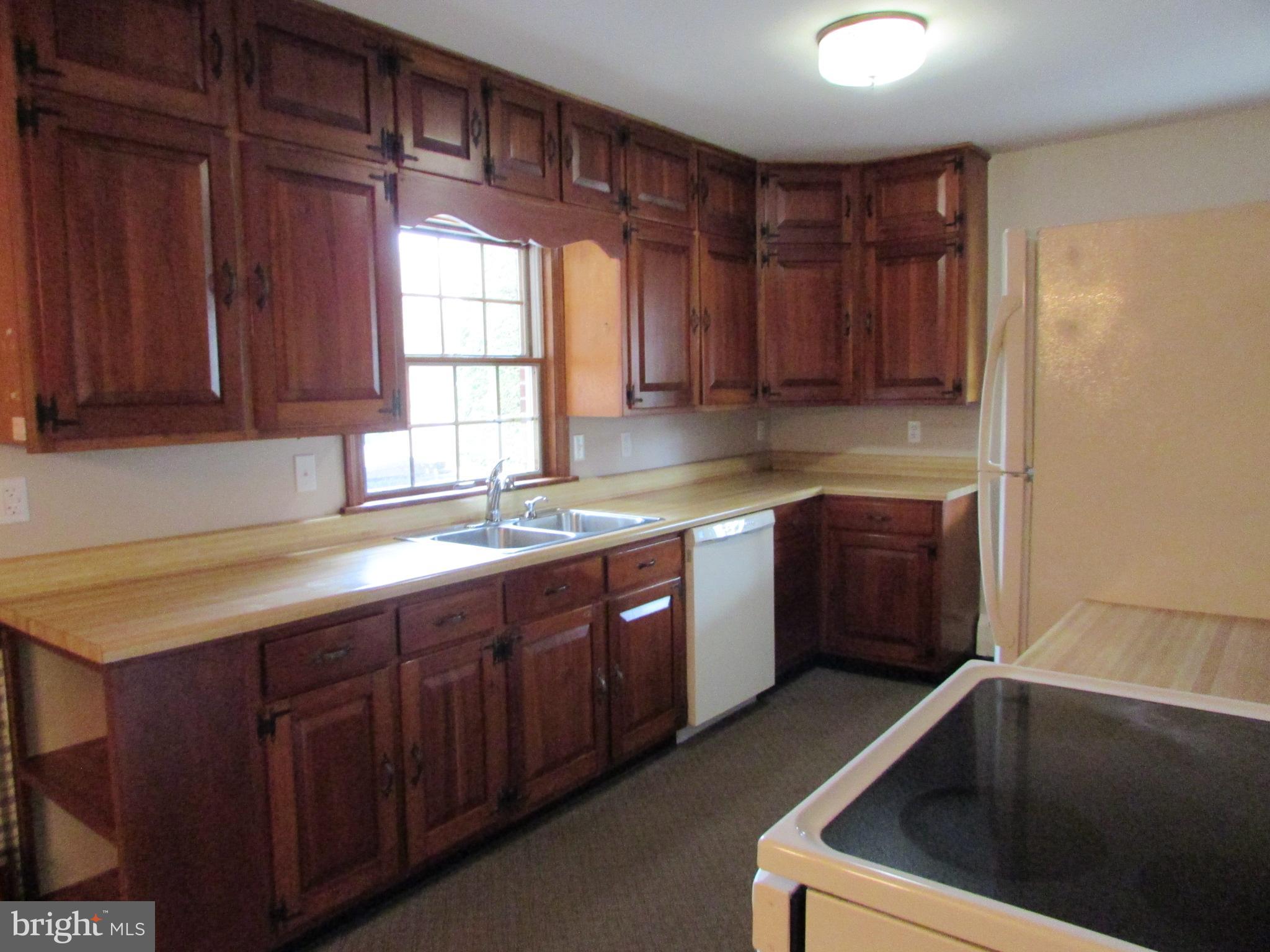 OVERLOOK HEIGHTS - Residential