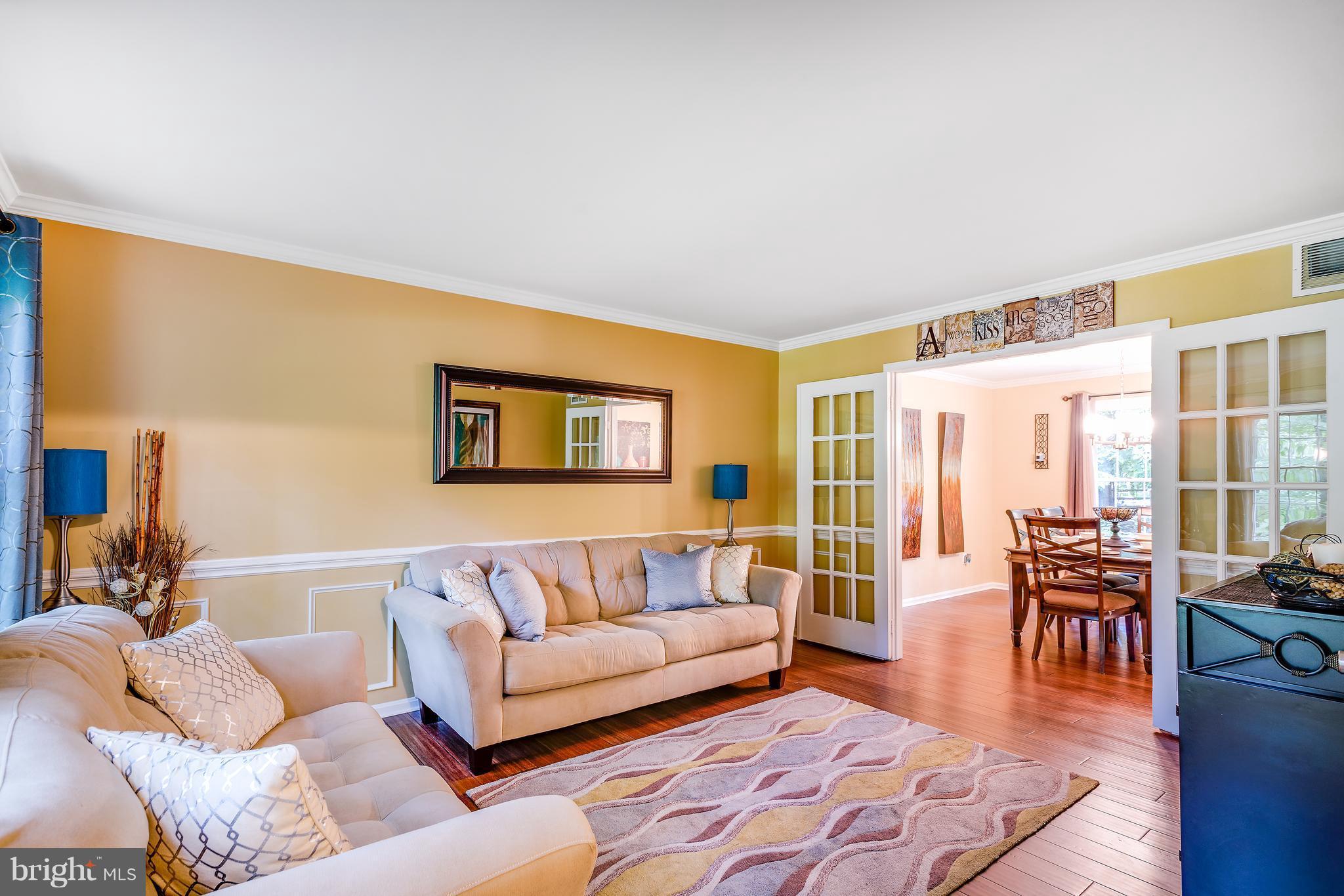 SHERWOOD FOREST - Residential