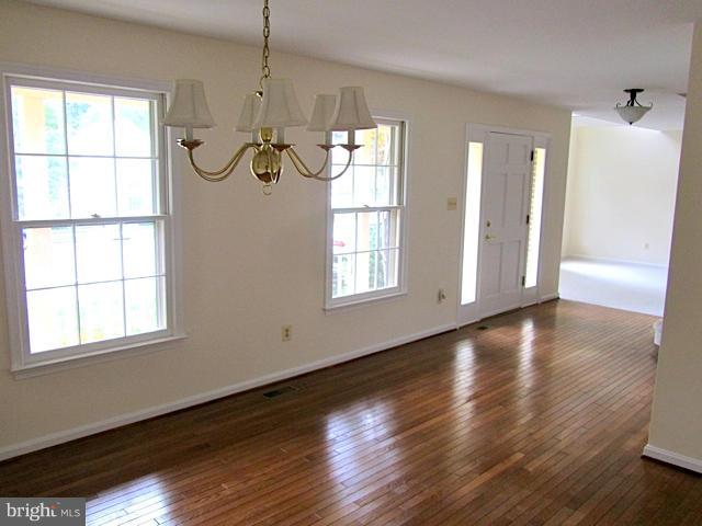 SOUTH RUN OAKS - Residential Lease