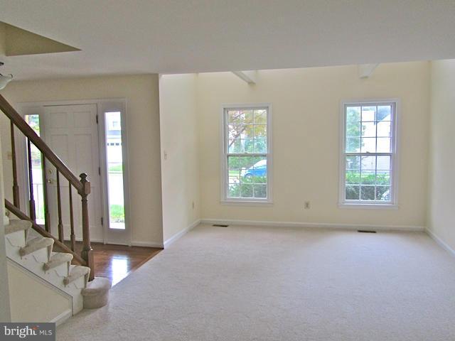 SOUTH RUN OAKS - Residential Lease