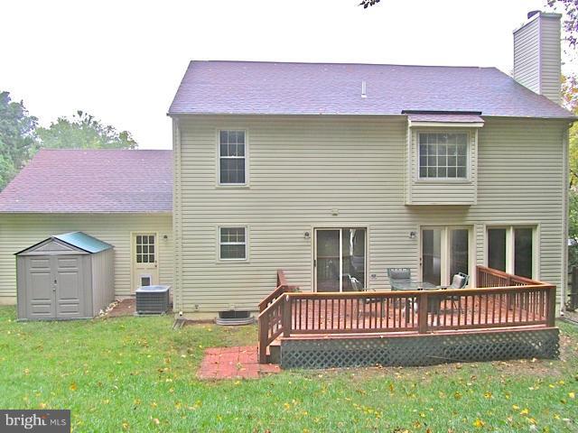 SOUTH RUN OAKS - Residential Lease