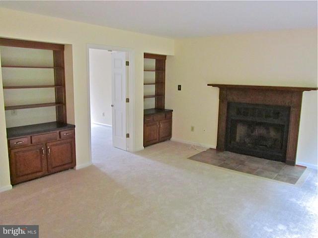 SOUTH RUN OAKS - Residential Lease