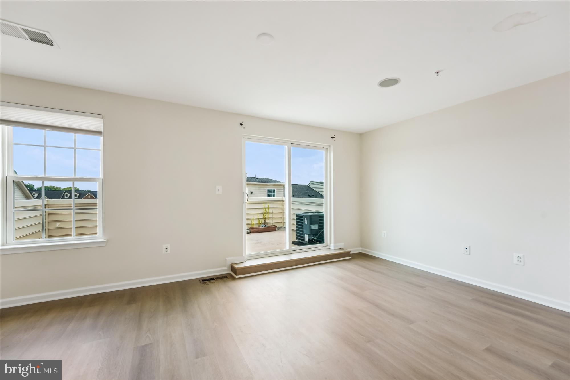 GREENBELT STATION - Residential Lease