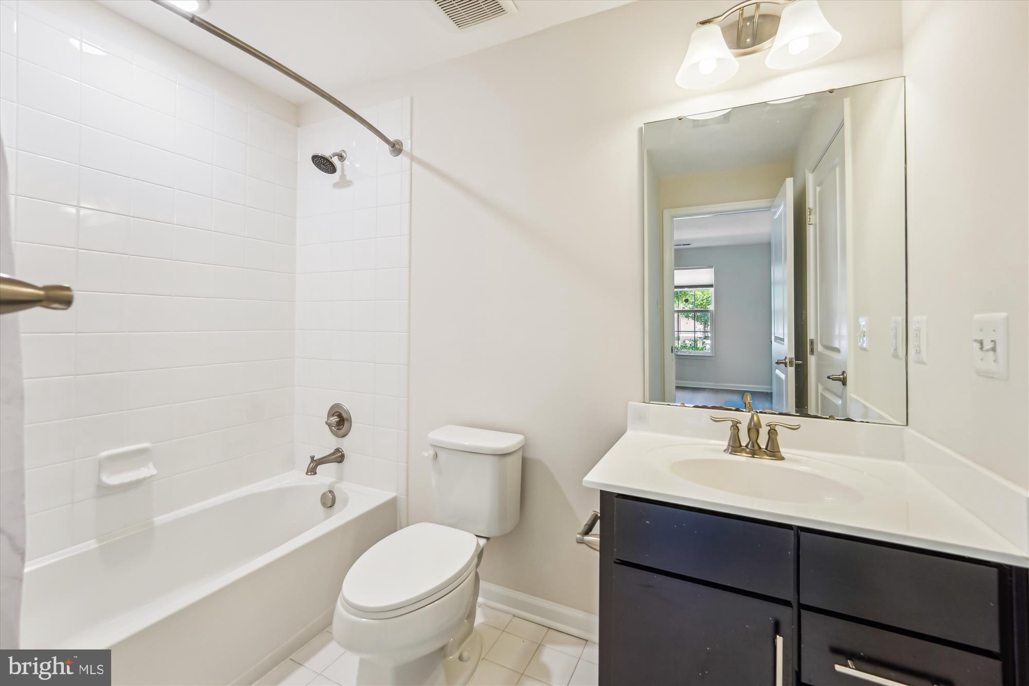 GREENBELT STATION - Residential Lease