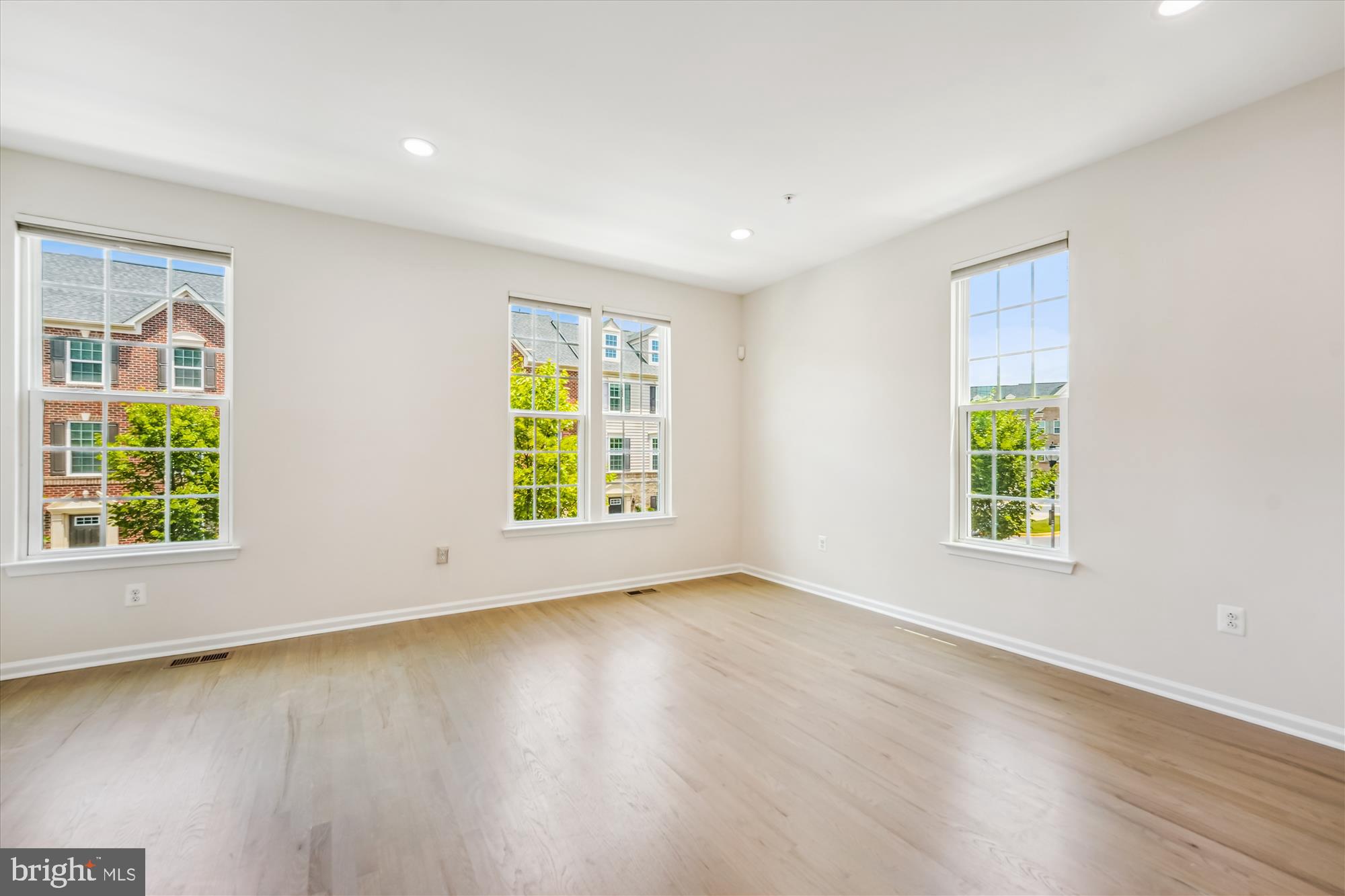 GREENBELT STATION - Residential Lease