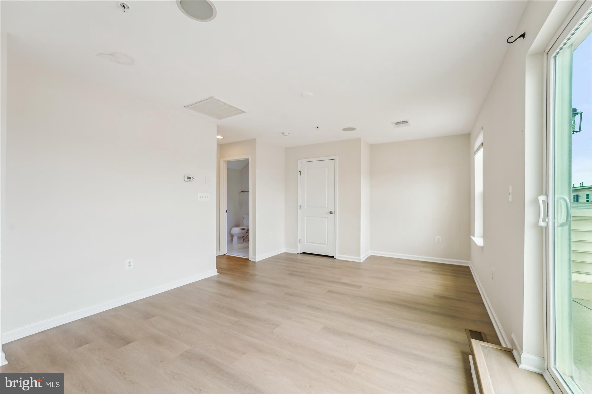 GREENBELT STATION - Residential Lease