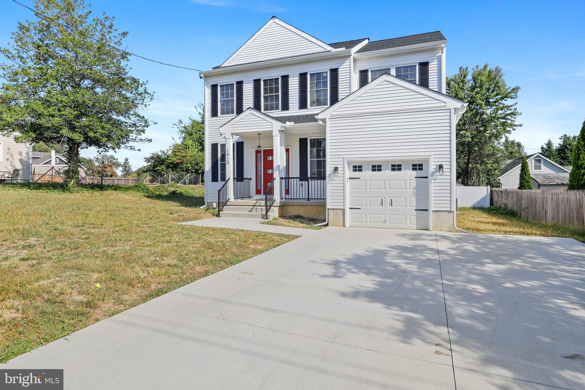 1924 ROSEMORE AVENUE