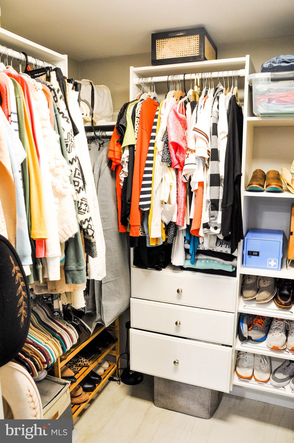 BRENTWOOD PARK - Residential