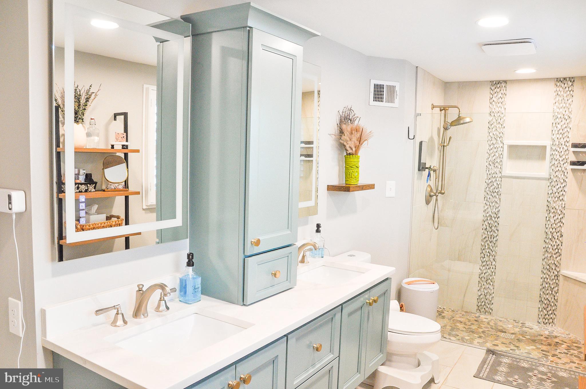 BRENTWOOD PARK - Residential