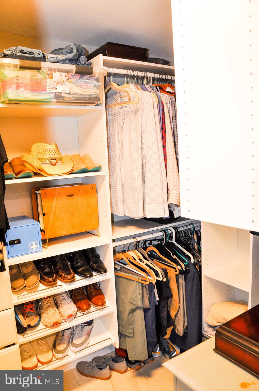 BRENTWOOD PARK - Residential