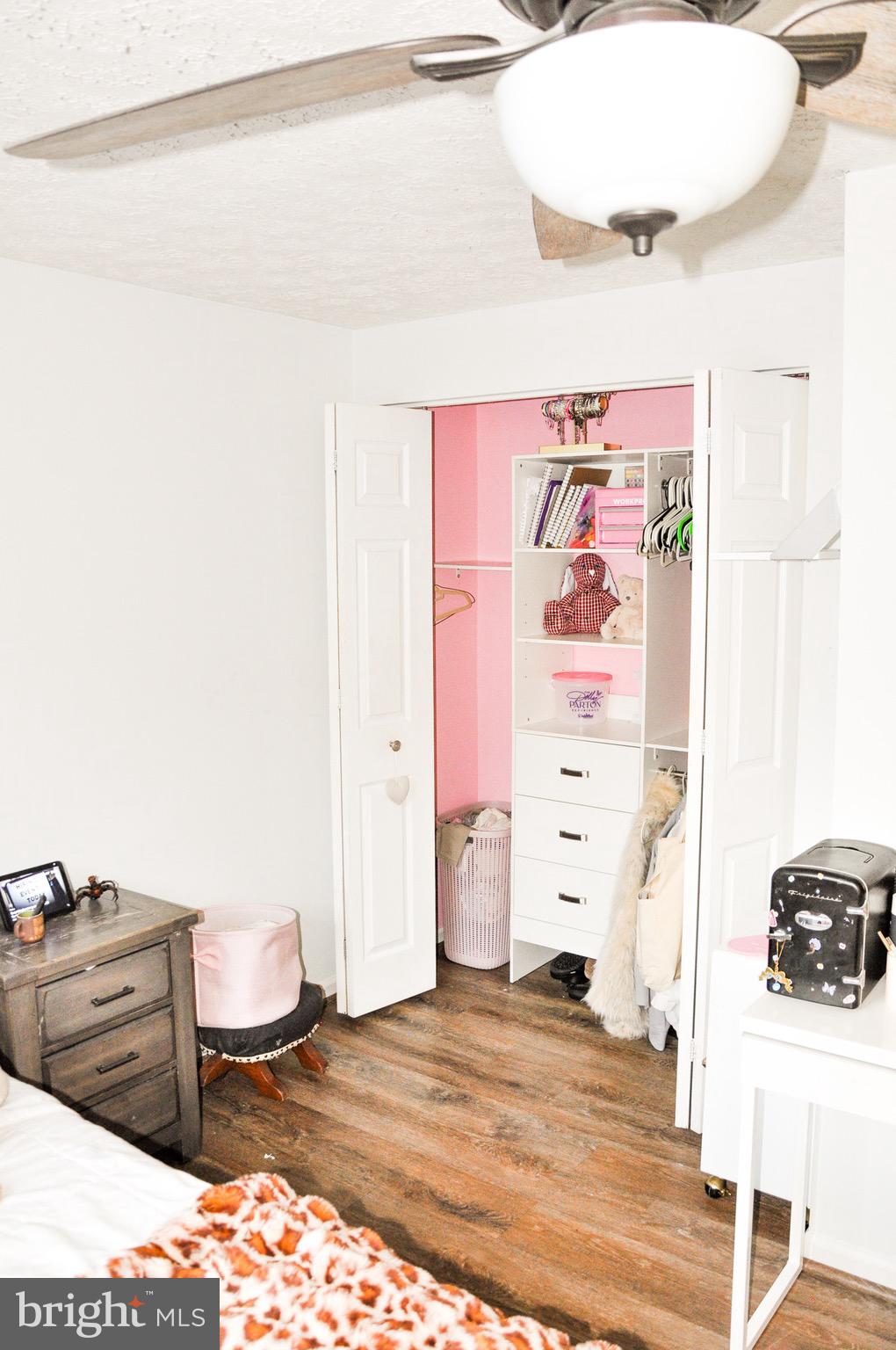 BRENTWOOD PARK - Residential