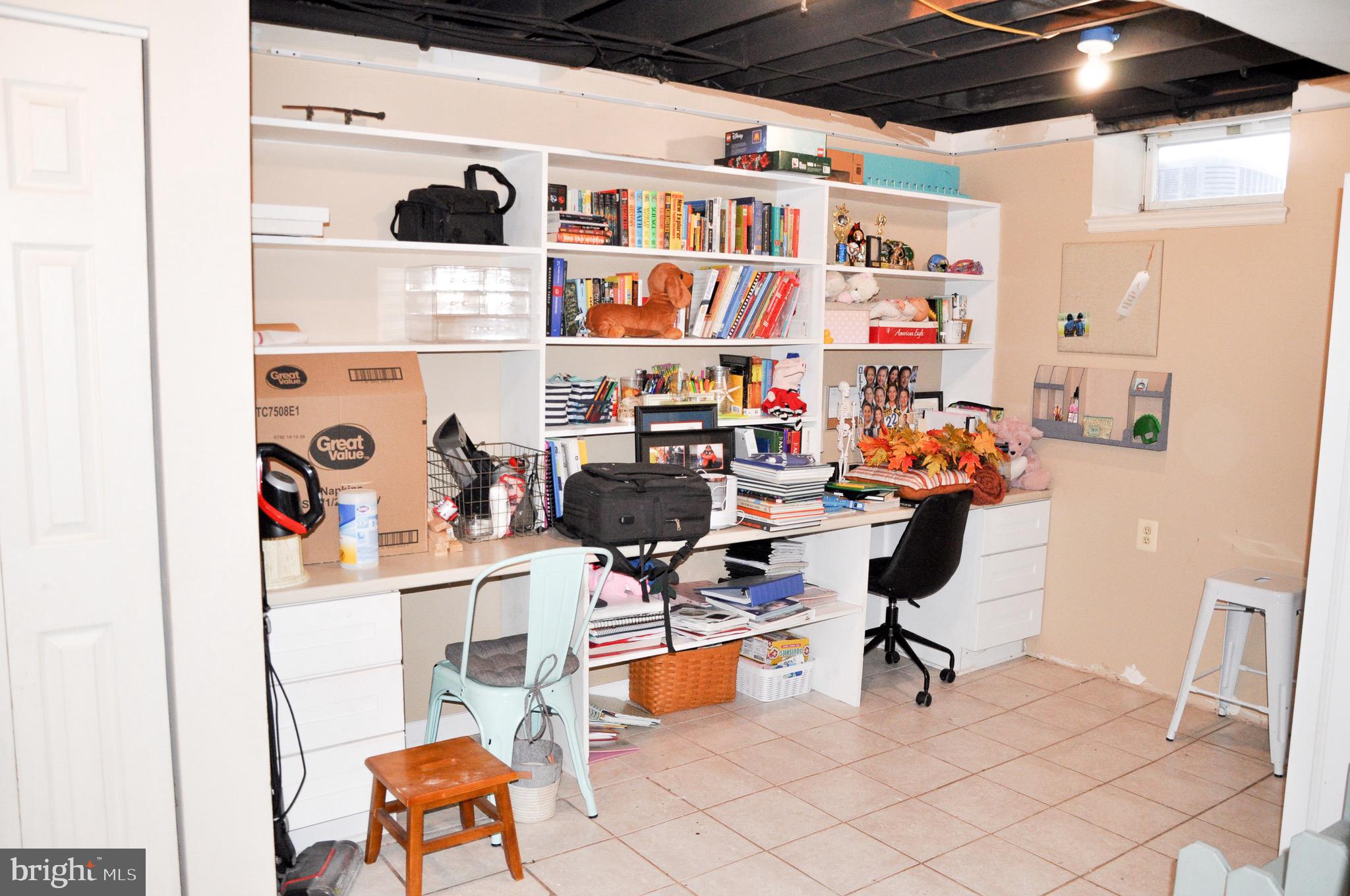 BRENTWOOD PARK - Residential