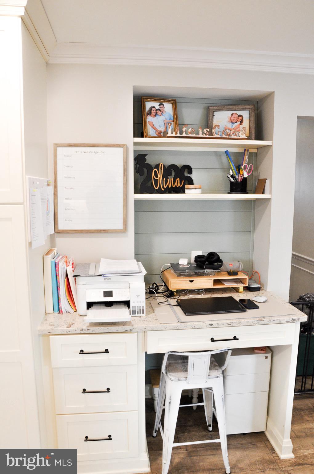 BRENTWOOD PARK - Residential