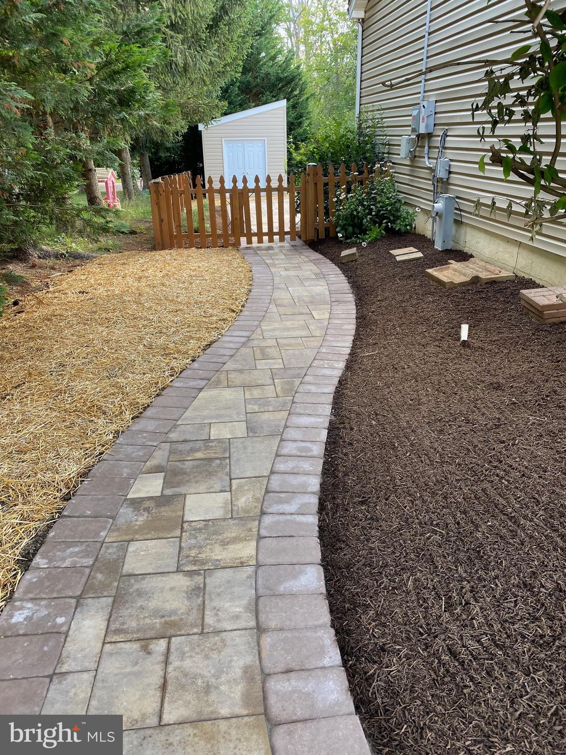 BRENTWOOD PARK - Residential