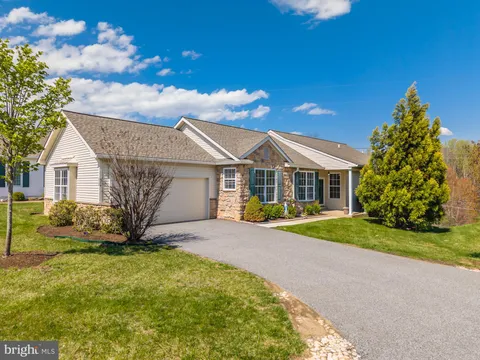 514 Hunting Whip Road, Glen Mills, PA MLS: PADE2086932